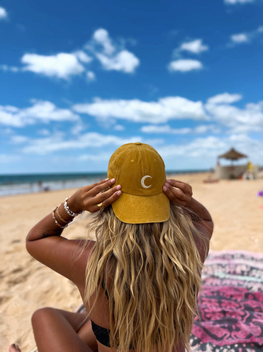 Honey Moonwake Cap